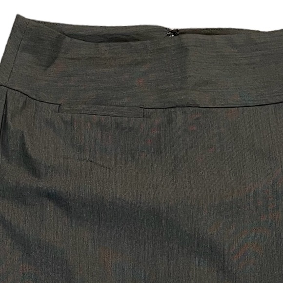 Express Design Studio Gray Pencil Skirt - Picture 2 of 8